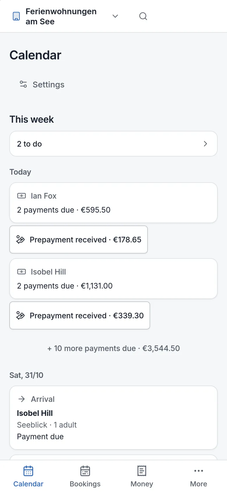 The Destmio calendar overview of sample holiday apartments on a phone: payments due and arrivals